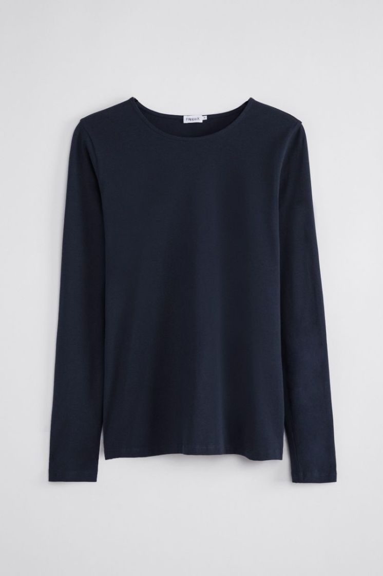 Wash inside out with similar colours - do not tumble dry 2830 NAVY