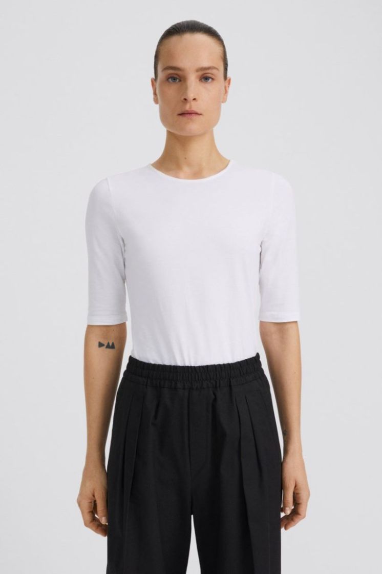 Wash inside out with similar colours - hand dry 1009 WHITE