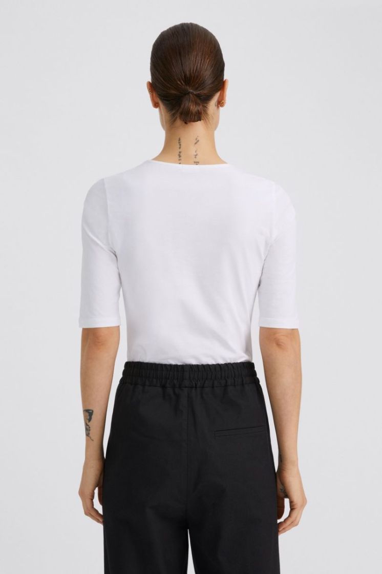 Wash inside out with similar colours - hand dry 1009 WHITE