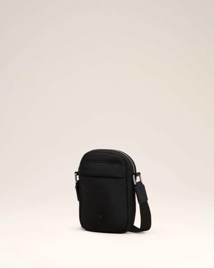  001 BLACK