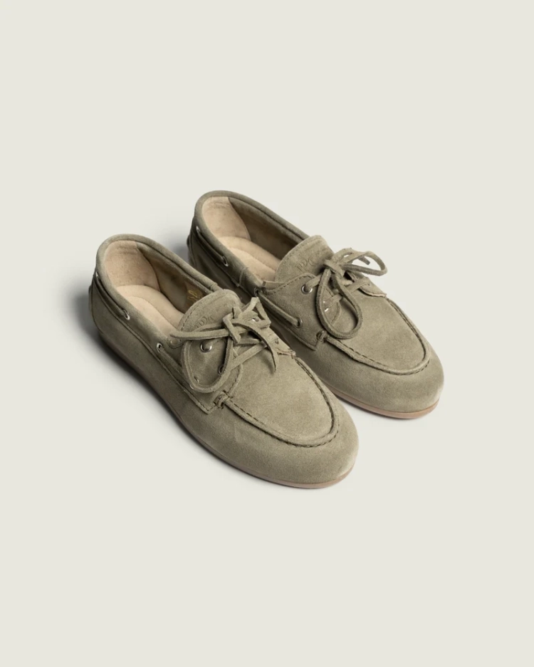  801 KAKI