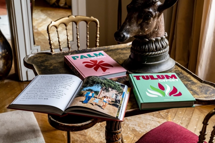  BOOK