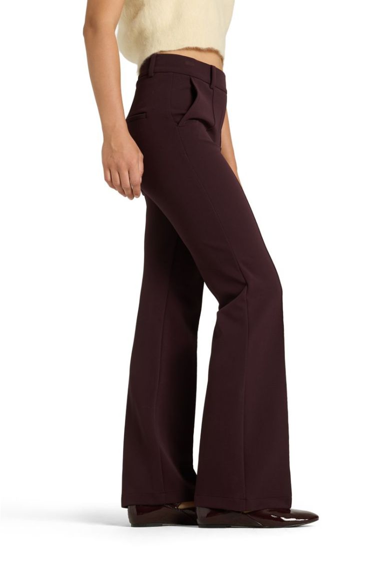 193 BURGUNDY