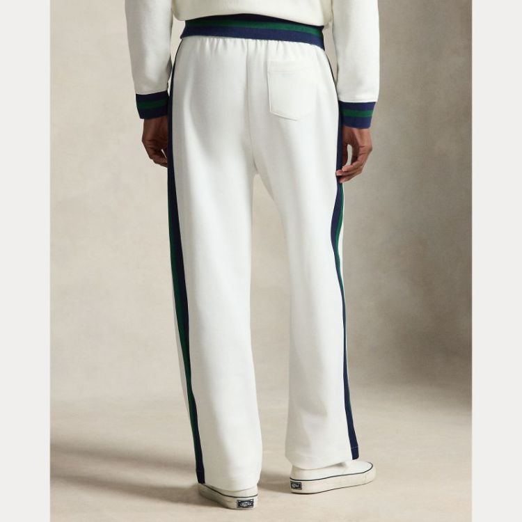  001 WHITE