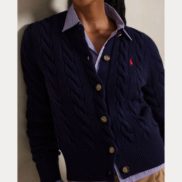 004 HUNTER NAVY