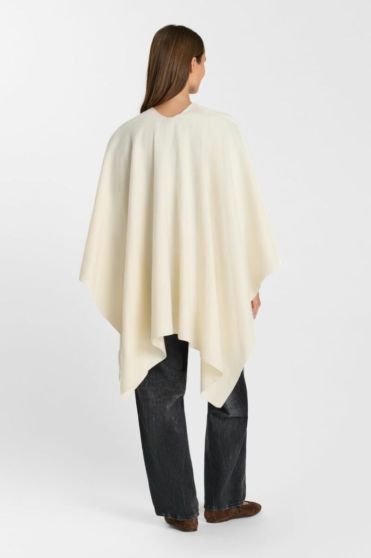  1078 IVORY