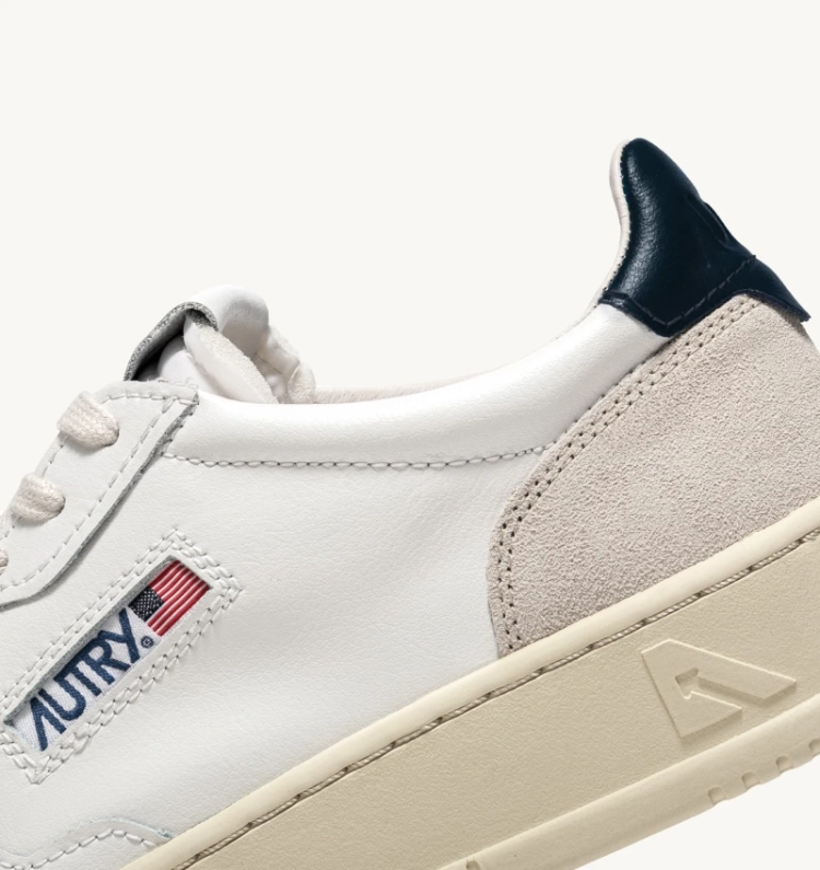 WHT/BLUE