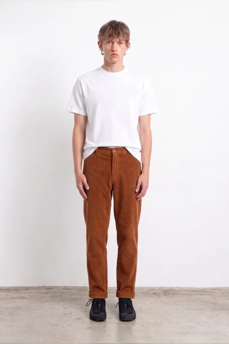  PLAIN BROWN