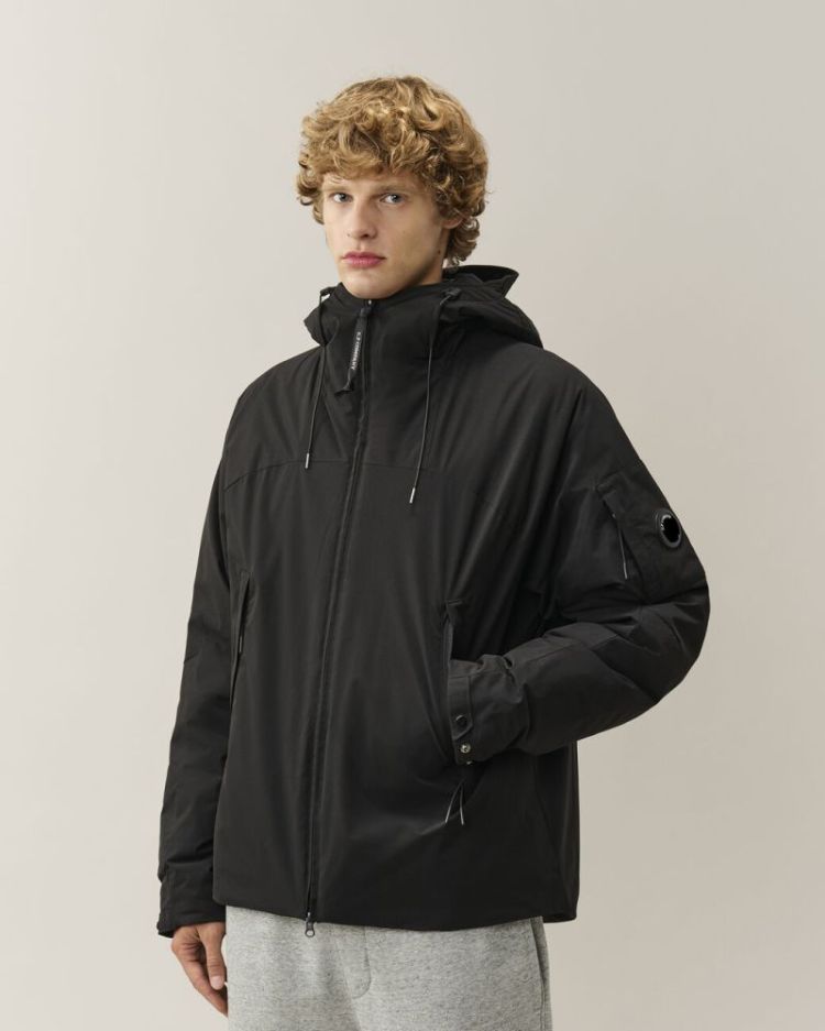  999 BLACK