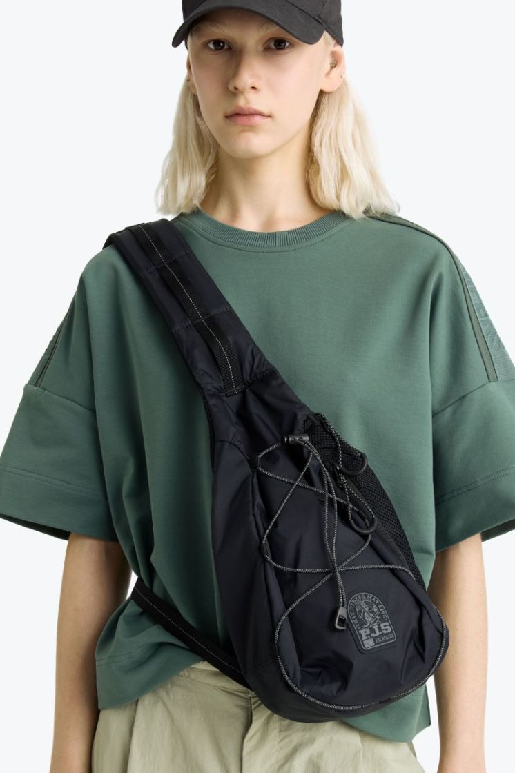  0541 BLACK