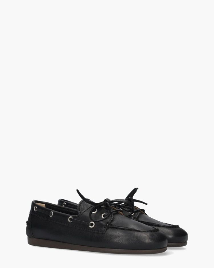  600 BLACK