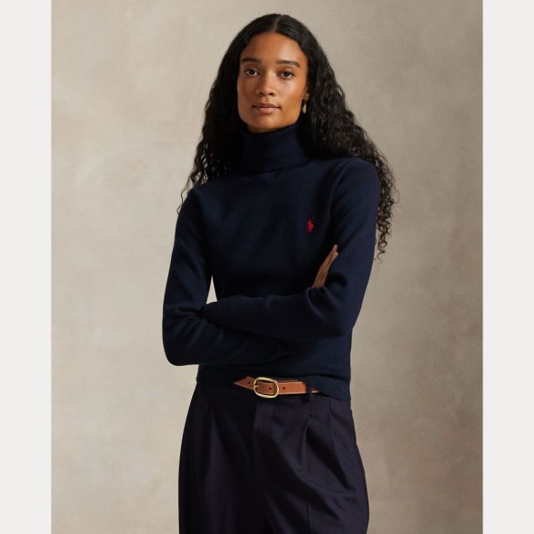  001 HUNTER NAVY