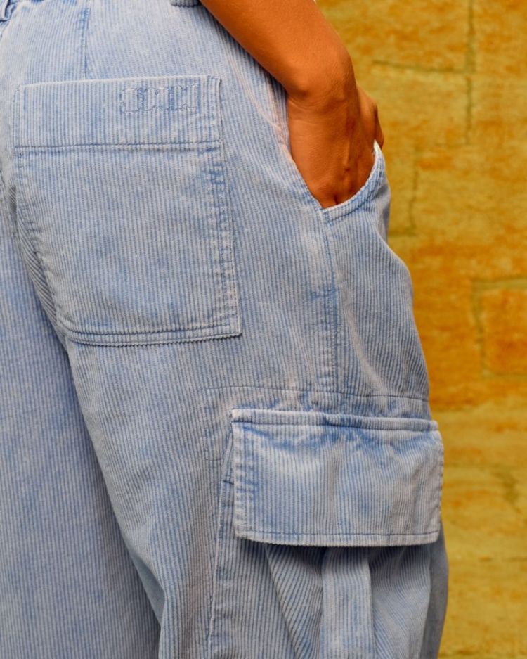  403 SKY BLUE