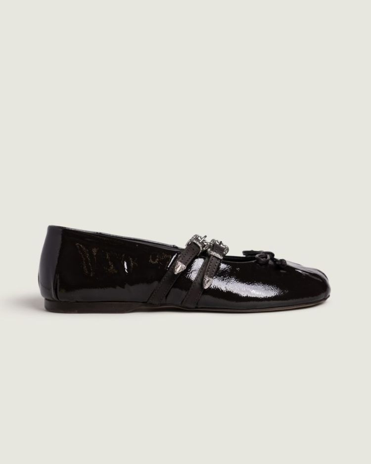  600 BLACK