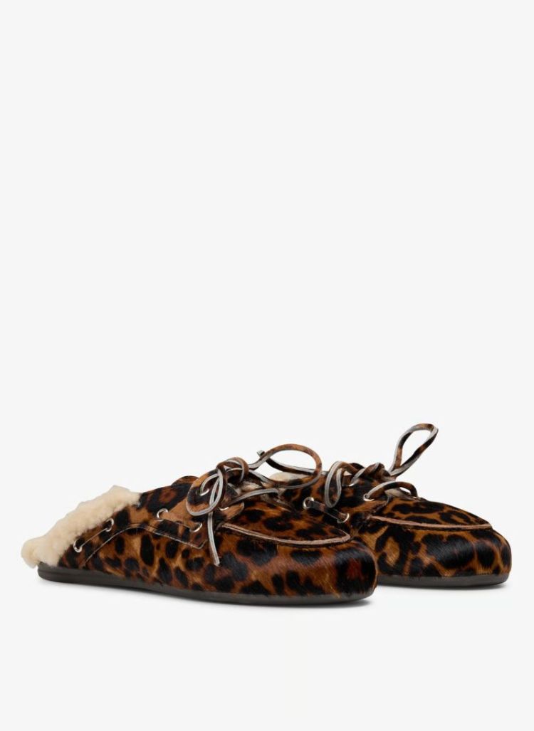  704 LEOPARD
